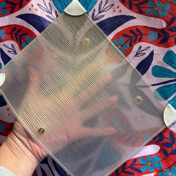 Auth RARE Louis Vuitton Vintage White Translucent Clear Epi Plage Snap Pouch - Picture 2 of 11